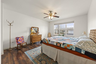 Move-in ready and beautifully updated Whitney Ranch Quad in on Carillon Lakes 3 Hole Course in Illinois - for sale on GolfHomes.com, golf home, golf lot