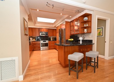 Beautifully remodeled Willow fairway view villa with a gorgeous on Crow Canyon Country Club in California - for sale on GolfHomes.com, golf home, golf lot