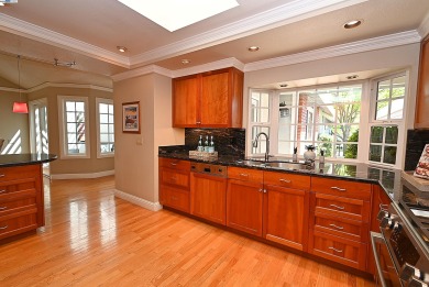 Beautifully remodeled Willow fairway view villa with a gorgeous on Crow Canyon Country Club in California - for sale on GolfHomes.com, golf home, golf lot
