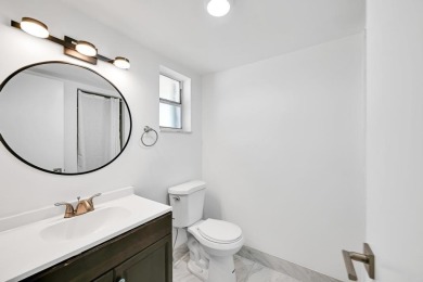 Beautifully updated 1 bed, 1.5 bath condo in the heart of on Sunrise Lakes Phase IV Golf Course in Florida - for sale on GolfHomes.com, golf home, golf lot