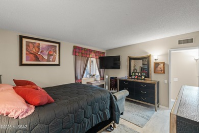 This well-maintained townhome offers elevated golf course and on Desert Hills Golf Club of Green Valley in Arizona - for sale on GolfHomes.com, golf home, golf lot