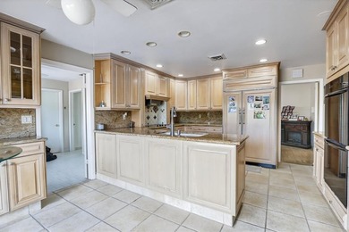 RARELY AVAILABLE POOL, LAKE  and GOLF COURSE views from this on Jacaranda Golf Club in Florida - for sale on GolfHomes.com, golf home, golf lot