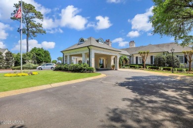 Driving down the majestic Avenue of Oaks, you know you are home! on Belfair Golf Club in South Carolina - for sale on GolfHomes.com, golf home, golf lot