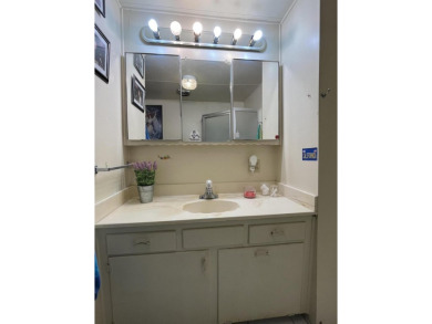 This Mobile Home one spacious Bedroom, 1 full bathroom. The on Bighorn Golf Club in California - for sale on GolfHomes.com, golf home, golf lot