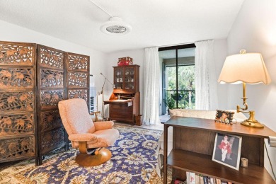 2-bed, 2-bath 2nd-floor condo! Bright & airy w/ natural light on The President Country Club in Florida - for sale on GolfHomes.com, golf home, golf lot