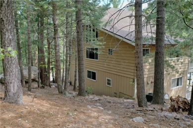 Full lake rights and located on a corner parcel in the desirable on Lake Arrowhead Country Club in California - for sale on GolfHomes.com, golf home, golf lot