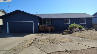 REO property.  Welcome to 18745 Spyglass Road, a  3 bedroom, 2 on Hidden Valley Lake Golf and Country Club in California - for sale on GolfHomes.com, golf home, golf lot