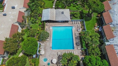 Beautifully Renovated 2nd-Floor Condo in Indian Springs Country on Indian Spring Golf and Country Club in Florida - for sale on GolfHomes.com, golf home, golf lot