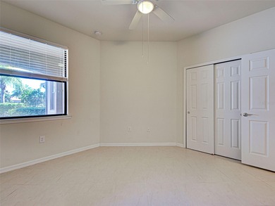 This beautifully maintained *SEAGROVE* villa is ideally located on Sarasota National Golf Club in Florida - for sale on GolfHomes.com, golf home, golf lot