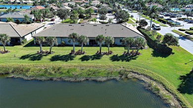 This beautifully maintained *SEAGROVE* villa is ideally located on Sarasota National Golf Club in Florida - for sale on GolfHomes.com, golf home, golf lot