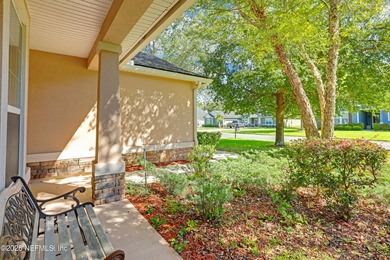 **WATERFRONT**GOLF COMMUNITY**UPDATED** Welcome to this HUGE 2 on Magnolia Point Golf and Country Club in Florida - for sale on GolfHomes.com, golf home, golf lot