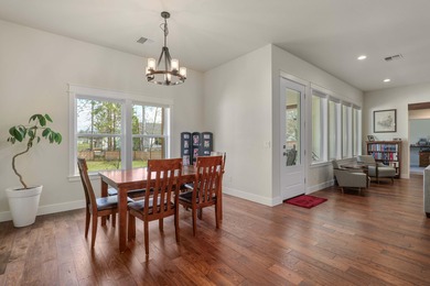 Rare single-level living on nearly an acre inside the city on Grants Pass Golf Club in Oregon - for sale on GolfHomes.com, golf home, golf lot