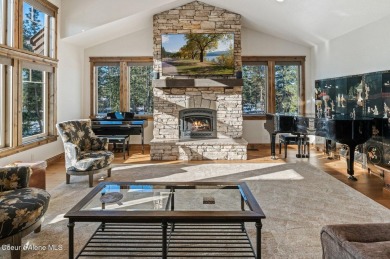 SPECTACULAR AND PRIVATE RETREAT SETTING AMONGST THE TREES IN on Hayden Lake Country Club in Idaho - for sale on GolfHomes.com, golf home, golf lot