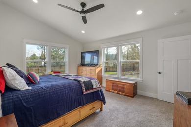 Rare single-level living on nearly an acre inside the city on Grants Pass Golf Club in Oregon - for sale on GolfHomes.com, golf home, golf lot