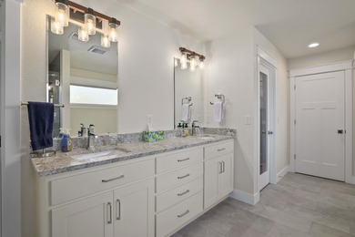 Rare single-level living on nearly an acre inside the city on Grants Pass Golf Club in Oregon - for sale on GolfHomes.com, golf home, golf lot