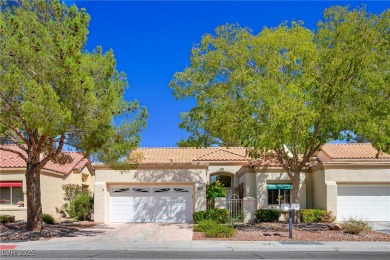 Discover this Linden model townhome in Sun City Summerlin, set on Highland Falls Golf Club in Nevada - for sale on GolfHomes.com, golf home, golf lot