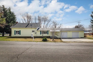Escape the hustle and bustle of the city in this fully remodeled on Harrington Golf and Country Club in Washington - for sale on GolfHomes.com, golf home, golf lot