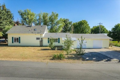 Escape the hustle and bustle of the city in this fully remodeled on Harrington Golf and Country Club in Washington - for sale on GolfHomes.com, golf home, golf lot