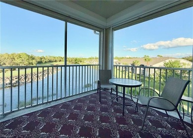 End unit 2 Bedroom + Den Condo - Highly sought after floor plan on Naples Heritage Golf and Country Club in Florida - for sale on GolfHomes.com, golf home, golf lot