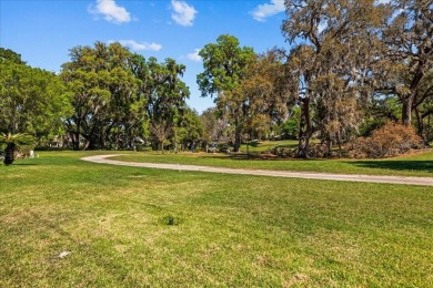 Clean, clean and well maintained beautiful home on the golf on Turkey Creek Golf and Country Club in Florida - for sale on GolfHomes.com, golf home, golf lot