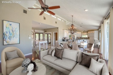 Wonderful lake home set up perfectly for family & friends. A 4/4 on Slick Rock Golf Course - Horseshoe Bay in Texas - for sale on GolfHomes.com, golf home, golf lot