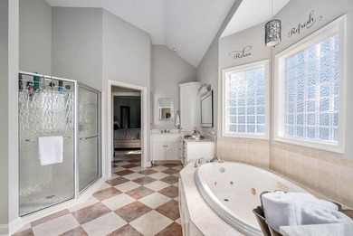 Welcome home to 109 Poplar Hill Court, a well-cared-for on Woodside Plantation Country Club in South Carolina - for sale on GolfHomes.com, golf home, golf lot