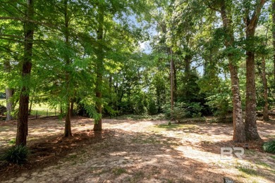 Timbercreek! Up-dated 6 bedroom, 4.5 bath home on a 1.27 acre on TimberCreek Golf Club in Alabama - for sale on GolfHomes.com, golf home, golf lot