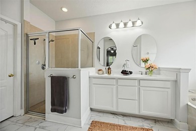 Beautifully updated 3-bedroom, 2-bath home in the desirable on Golf Club At North Hampton in Florida - for sale on GolfHomes.com, golf home, golf lot