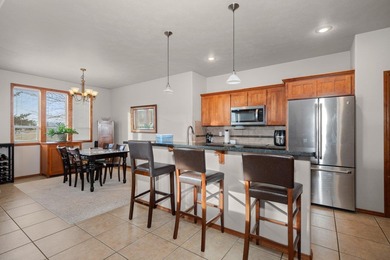 MOTIVATED SELLER! 3 car tandem garage! Beautiful home situated on The Fairways at West Terrace in Washington - for sale on GolfHomes.com, golf home, golf lot