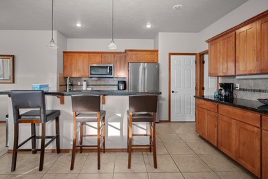 MOTIVATED SELLER! 3 car tandem garage! Beautiful home situated on The Fairways at West Terrace in Washington - for sale on GolfHomes.com, golf home, golf lot