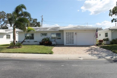 Discover Your Ideal Home in a 55+ Community! This charming on Mainlands Golf Club in Florida - for sale on GolfHomes.com, golf home, golf lot