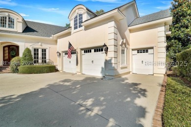Conveniently located near Berkeley Hall's River Park, this 4BR on Berkeley Hall Golf Club in South Carolina - for sale on GolfHomes.com, golf home, golf lot