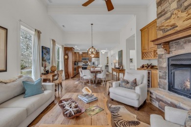 BEAUTIFUL 4BR/3.5BA TOWNHOME with high ceilings to enhance the on Chatuge Shores Golf Course in North Carolina - for sale on GolfHomes.com, golf home, golf lot