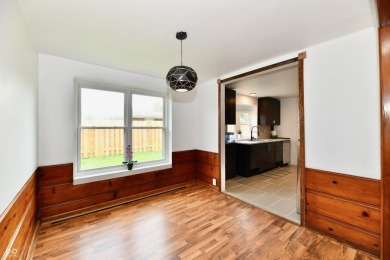 SINGLE FAMILY HOME plus GUEST COTTAGE HOUSE.  Discover the on Cattails Golf Course in Indiana - for sale on GolfHomes.com, golf home, golf lot