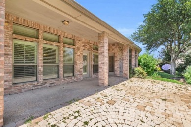 Gorgeous 2 bedroom home with multiple living areas and a on Heritage Ranch Golf and Country Club in Texas - for sale on GolfHomes.com, golf home, golf lot