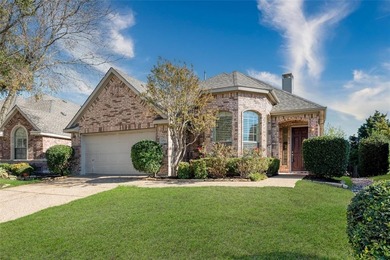 Gorgeous 2 bedroom home with multiple living areas and a on Heritage Ranch Golf and Country Club in Texas - for sale on GolfHomes.com, golf home, golf lot