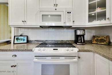 Impeccably maintained brick home positioned on the 8th fairway on Beau Rivage Golf and Resort in North Carolina - for sale on GolfHomes.com, golf home, golf lot