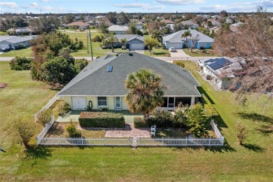 DEEP CREEK! PERFECT HOME FOR GROWING FAMILY! Spacious 3 bedroom on Deep Creek Golf Club in Florida - for sale on GolfHomes.com, golf home, golf lot