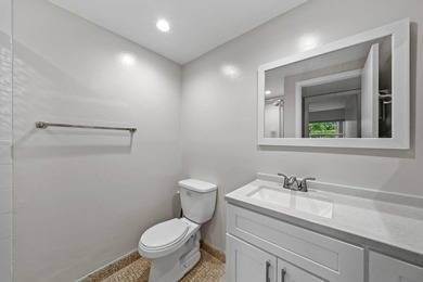 Enjoy easy Florida living in this first-floor 2-bedroom, 2-bath on Kings Point Golf -Flanders Way in Florida - for sale on GolfHomes.com, golf home, golf lot