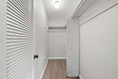 Enjoy easy Florida living in this first-floor 2-bedroom, 2-bath on Kings Point Golf -Flanders Way in Florida - for sale on GolfHomes.com, golf home, golf lot