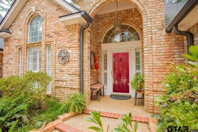 This beautiful custom built home in Hide Away Lake has it all! on Hide-A-Way Lake Golf Course in Texas - for sale on GolfHomes.com, golf home, golf lot