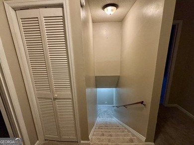 Great house with 4 bedrooms and 2 baths on a double lot in the on Golf Club of Macon in Georgia - for sale on GolfHomes.com, golf home, golf lot