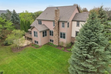 Welcome to this gorgeous custom home in highly desirable on RedTail Golf Club in Illinois - for sale on GolfHomes.com, golf home, golf lot