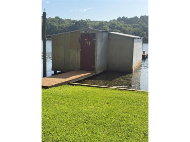 Wonderful lake front home in the piney woods of East Texas on Pine Dunes Golf Course in Texas - for sale on GolfHomes.com, golf home, golf lot