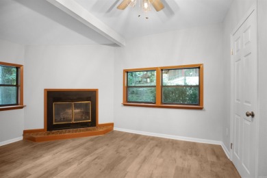 HOT SPRINGS VILLAGE: MOVE-IN READY MID-CENTURY MODERN GEM! on DeSoto Golf Course in Arkansas - for sale on GolfHomes.com, golf home, golf lot