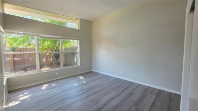 Vintage modern duplex with mirrored 2 bedrooms and 2 baths on on The Renaisssance Vinoy Golf Club in Florida - for sale on GolfHomes.com, golf home, golf lot