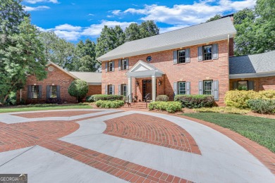 5 acre Estate on Lake Lanier near the Chattahoochee Country Club on Chattahoochee Golf Course in Georgia - for sale on GolfHomes.com, golf home, golf lot