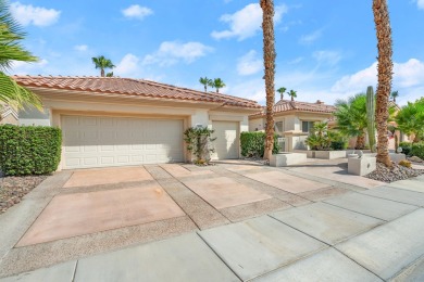 Sun City Palm Desert: This amazing great room has one of the on Mountain Vista Golf Course At Sun City Palm Desert in California - for sale on GolfHomes.com, golf home, golf lot