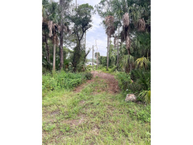 RARE OPPORTUNITY!!! TRIPLE LOT 0.69 Acres in prime location of on Sabal Trace Golf and Country Club in Florida - for sale on GolfHomes.com, golf home, golf lot