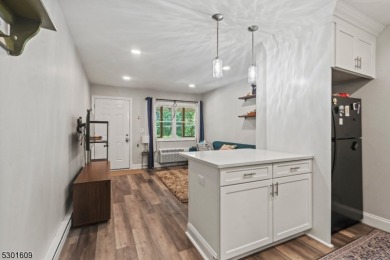 A crisp, fully renovated condo in High Point Country Club on High Point Golf Club in New Jersey - for sale on GolfHomes.com, golf home, golf lot